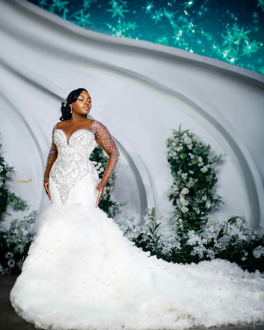 2024 Luxurious Rhinestones Ivory Mermaid Wedding Dresses Lace Full Sleeves Detachable Train Tiers Elegant Bridal Gowns Plus Size Dress For Brides