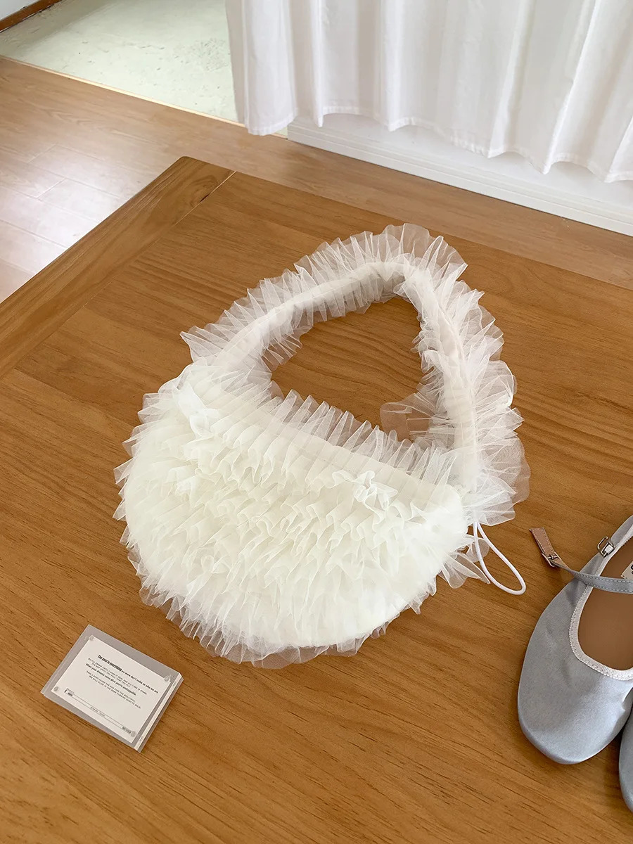 Miyagawa Handheld Mesh Ruffle Fold Bag Soft Sweet One Shoulder Underarm Stray Bag 241122