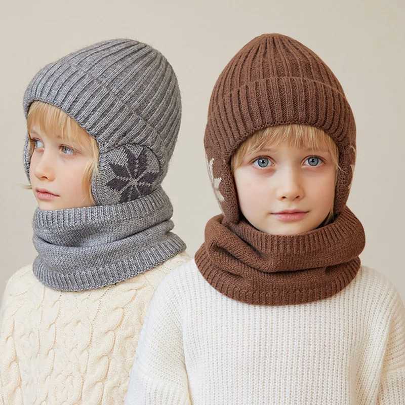 Winter childrens knitted hat scarf 2 pieces childrens hat collar warm skiing childrens Beanie with earrings plush lining childrens hat set 4-10Y W2412