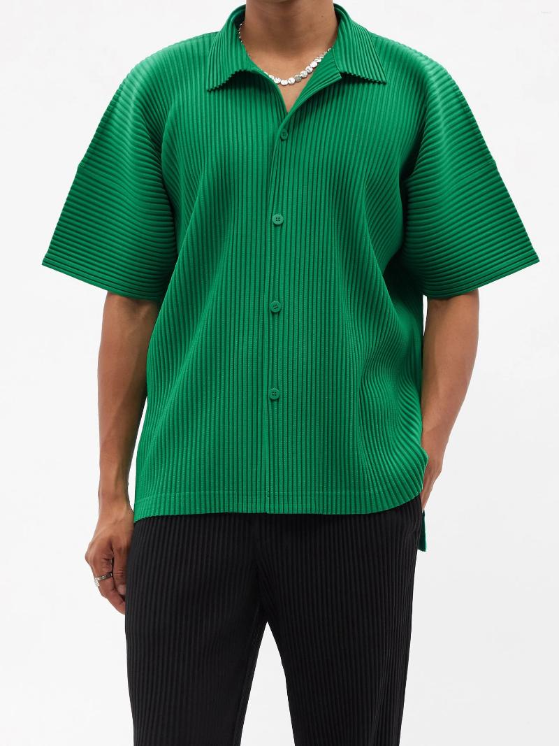 Men's Casual Shirts Miyake Pleated Homme Plisse Men Smart Shirt Turn-down Collar Cardigan Single Breasted Harajuku Blouses