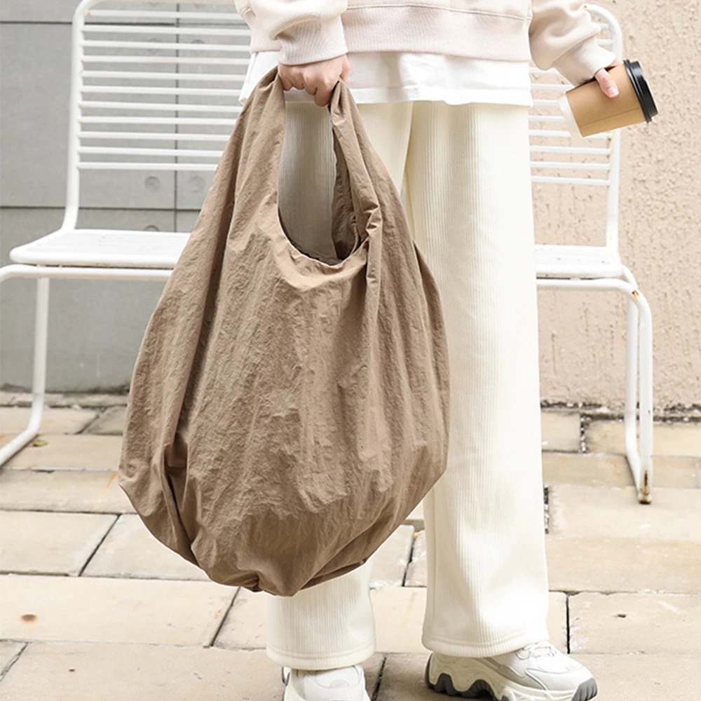 Womens large tote bag casual pleated womens shoulder bag canvas vagrant handbag big cloud shopping wallet clutch 241122