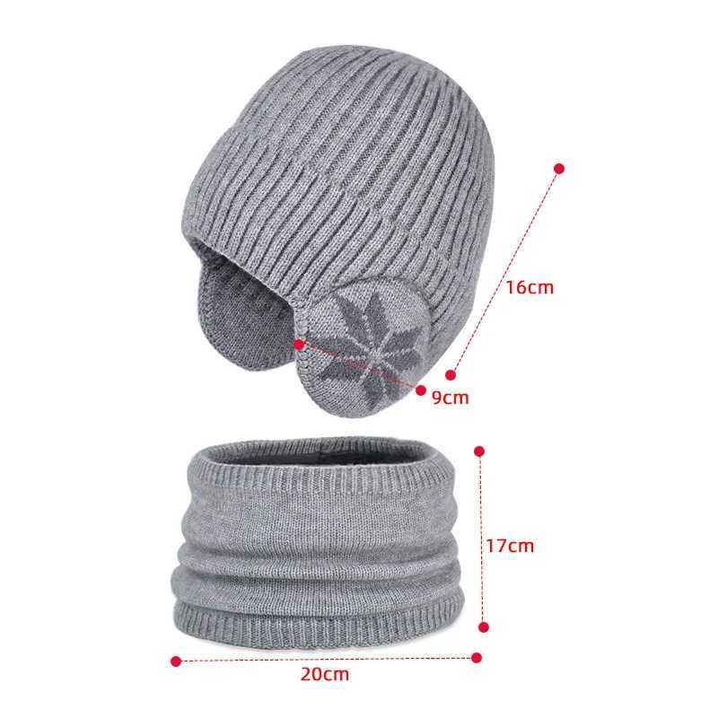 Winter childrens knitted hat scarf 2 pieces childrens hat collar warm skiing childrens Beanie with earrings plush lining childrens hat set 4-10Y W2412