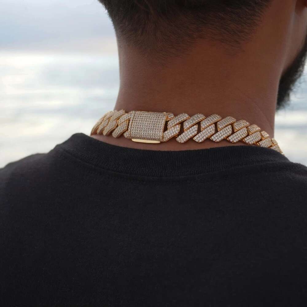Kibo Hip Hop Bling Jewelry 20mm Vvs Moissanite Iced Out Cuban Link 10k Gold Chain