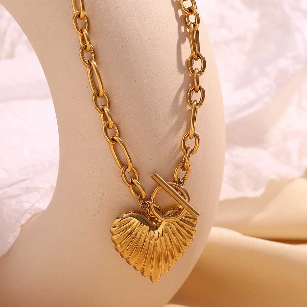 E.B.belle Irregular Chain OT Buckle Heart Necklace 316L Stainl Steel Jewelry 18K Gold Plated Pendant DecorationX241123