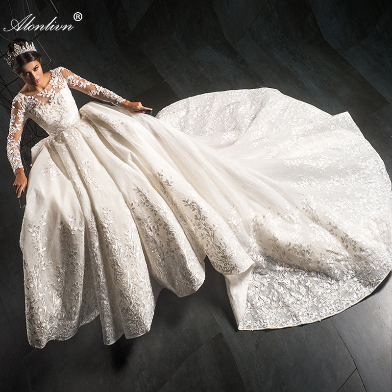 Gorgeous Appliques Lace Scoop Full Sleeves Ball Gown Wedding Dress Beading Pearls floral patterns Long Train princess Bridal Gowns With Multi-layered 