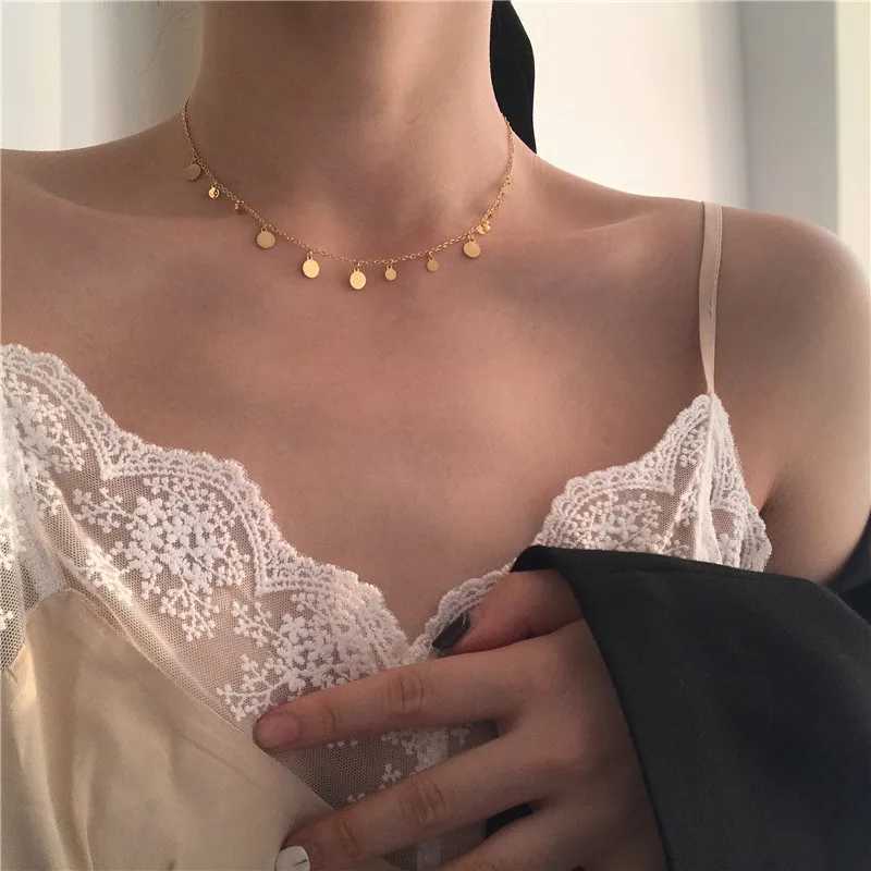 Fresh and shiny water droplet square disc pendant 18k gold chain necklace suitable for girls stainless steel jewelry X241123