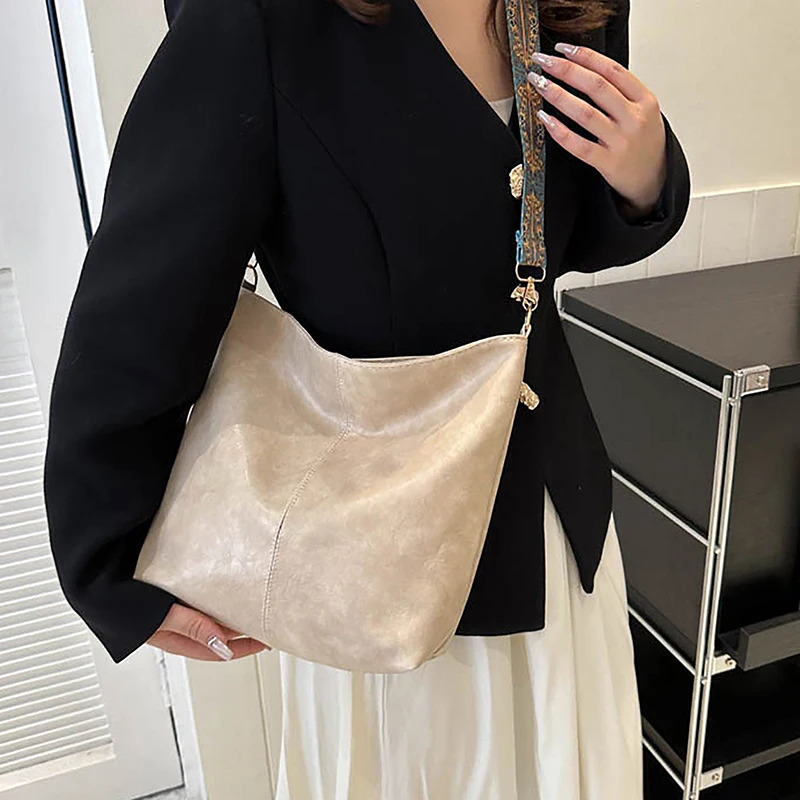 PU Leather Vintage Solid Color Women Fashion Shoulder Sling Bag HighCapacity Simple Adjustable Wide Strap Bucket Crossbody Bags 241203