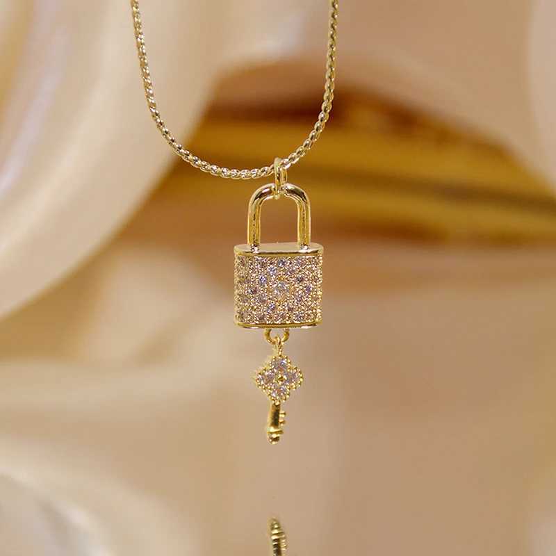 Creative Micro Inlaid CZ lock and key necklace suitable for womens 14K real gold Exquisite AAA zirconia Kolye fashion accessories jewelry X241123