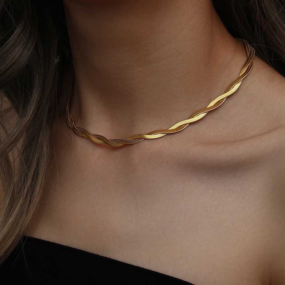 E.B.belle Stainl Steel 18K Gold Plated Short Herringbone Chain Choker Necklaces For Women Minimalist Gold Chain NecklaceX241123