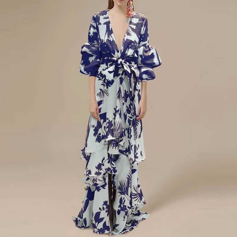 Womens Retro Printed Ruffle Party Dress Ele Deep V-neck Lantern Sve Long Dress Fashion Tie Waist Irregar Bohen Dress M241123