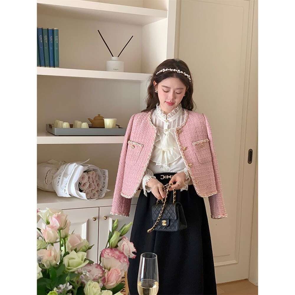 CE Polo Jacket Designer Jackets High Quality C Luxury Fashion Autumn Style Small Fragrant Women Short Jacket Triomph Socialite Coarse Tweed Tops Cardi
