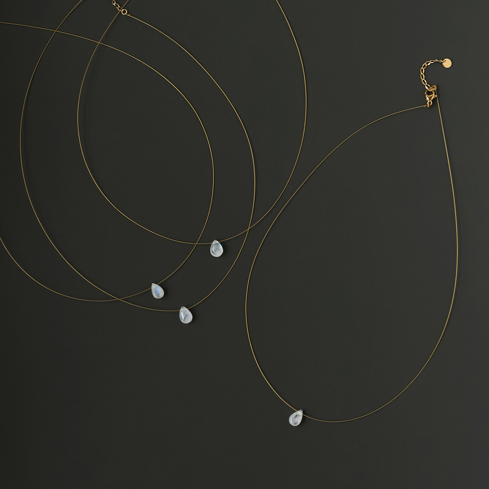 Jewellery 18K Plated Stainless Steel Fine Gold Thread Blue Water Drop Pendant Natural Moonstone Necklace for Special Occasions Gift Textured Elegant A