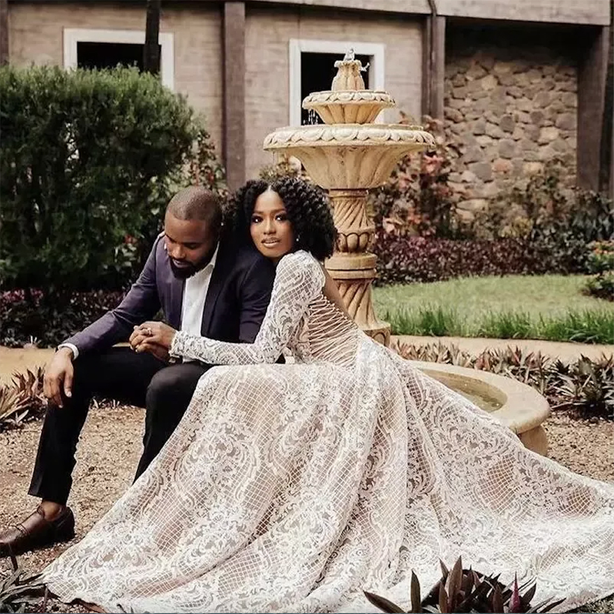 Wedding Dresses Designer Bridal Gown Plus Size Tulle Satin Lace Long Sleeves Jewel Necke Custom Made Beach Sexy Backless Side Slit Vestido De Novia