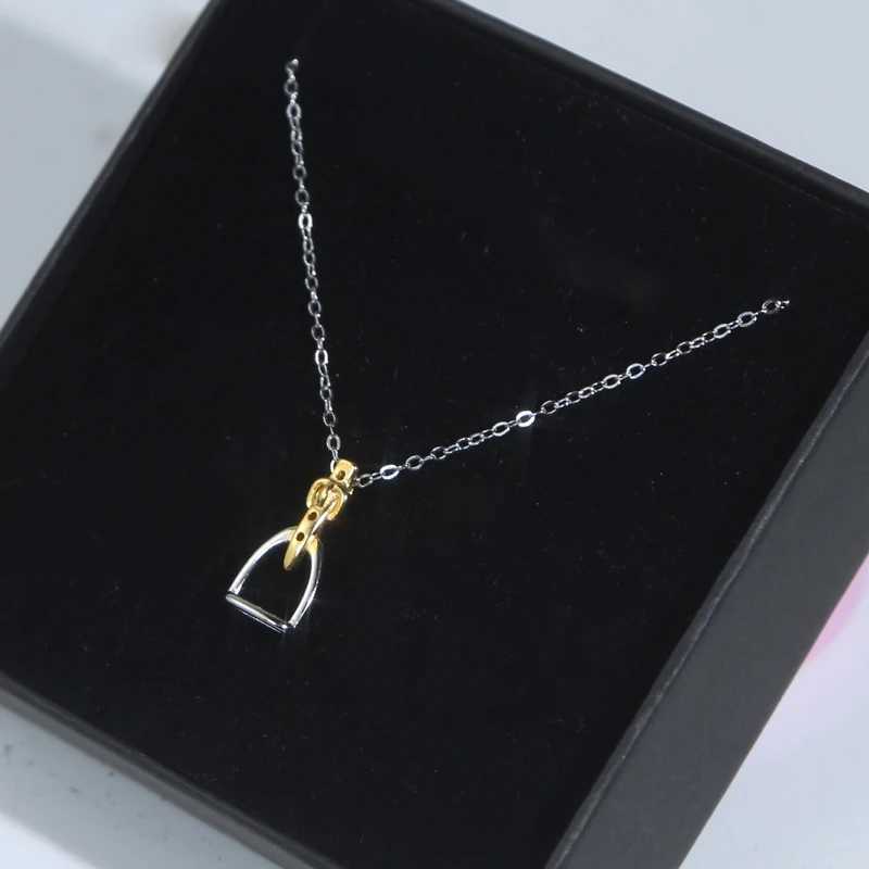 High quality 925 sterling silver equestrian jewelry two tone gold-plated hoop pendant necklace 2023 new X241123