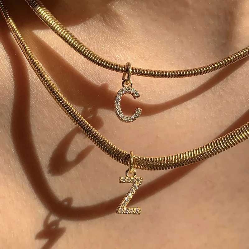 New A-Z Initial Zircon Letter Pendant Necklaces for Women 18K Gold Plated Copper Necklace High Quality Statement Jewelry GiftsX241123