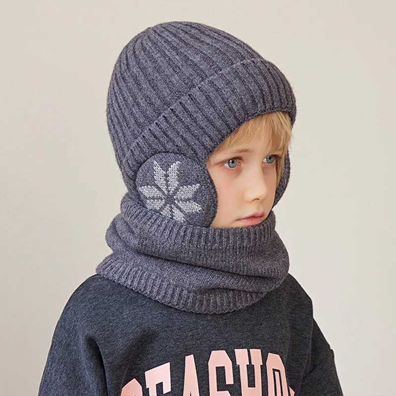 Winter childrens knitted hat scarf 2 pieces childrens hat collar warm skiing childrens Beanie with earrings plush lining childrens hat set 4-10Y W2412