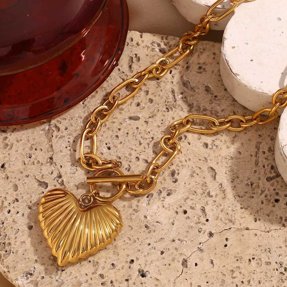 E.B.belle Irregular Chain OT Buckle Heart Necklace 316L Stainl Steel Jewelry 18K Gold Plated Pendant DecorationX241123