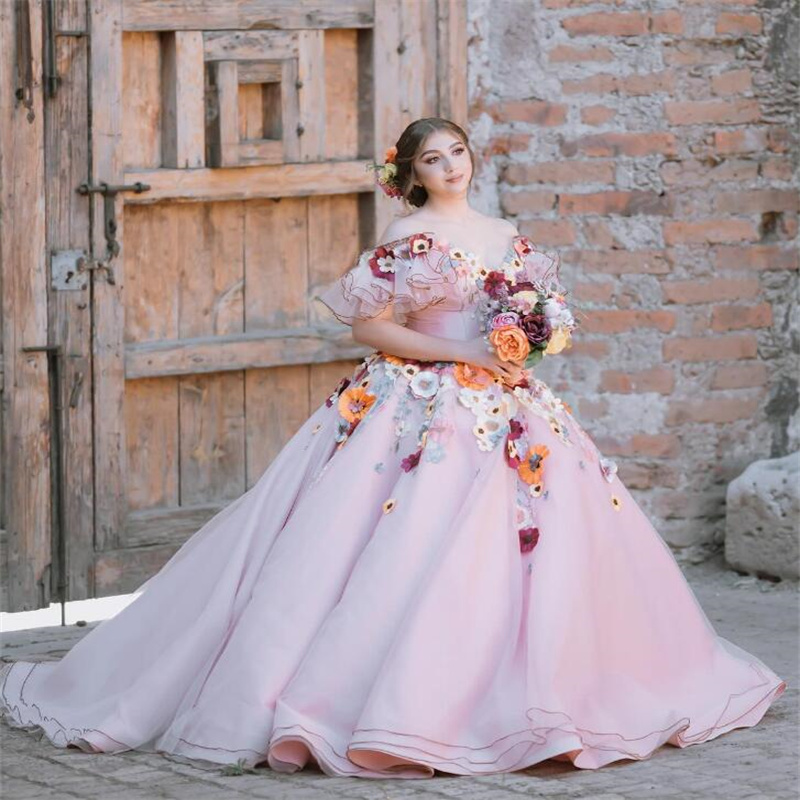 Fairytale Pink Florals Quinceanera Dresses Princess Off Shoulders 3D Flowers Birthday Party Gowns Gorgeous Debutante Robe Mariee Vestido De 15 Xv Anos
