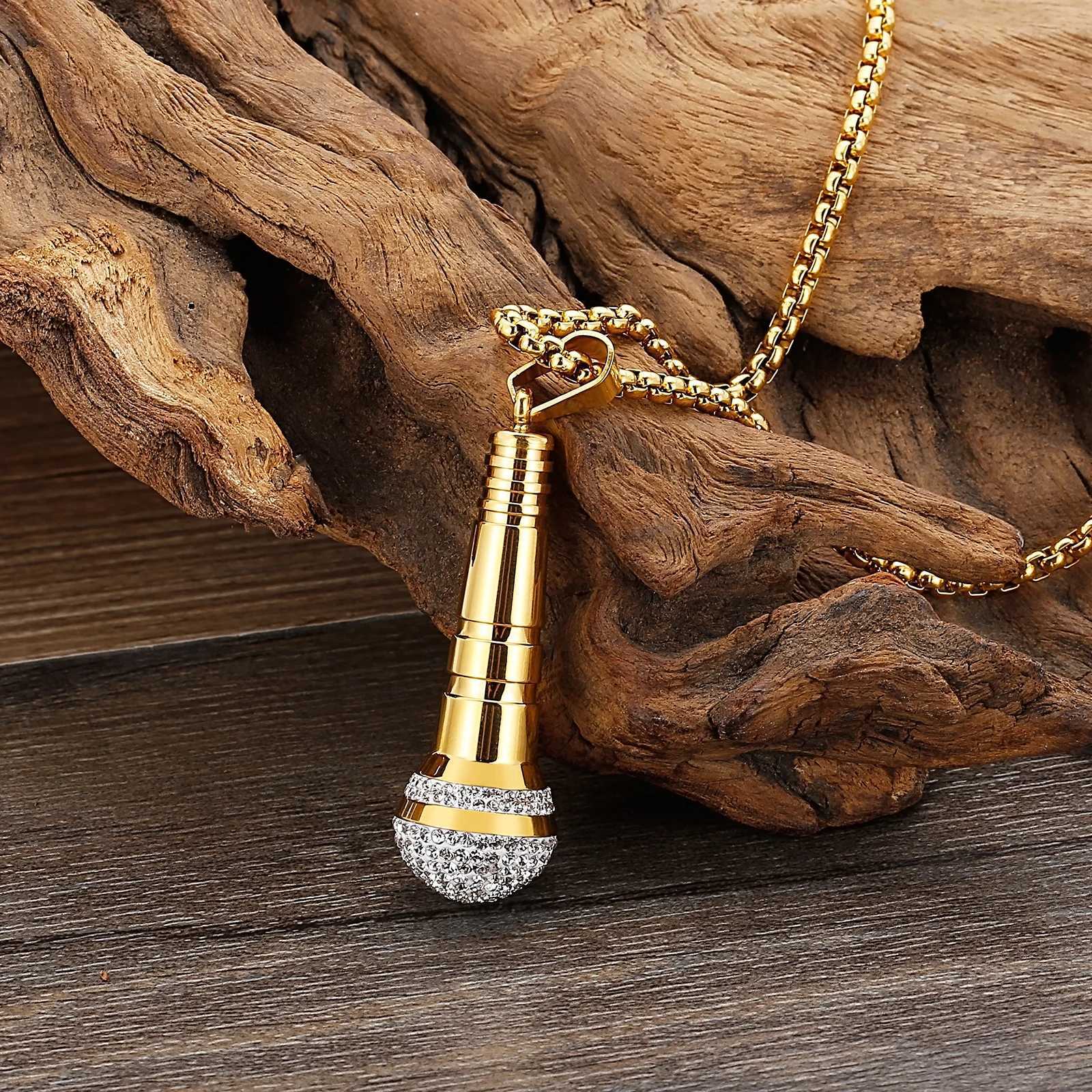 HAOYI Microphone Pendant Necklace Men 18K Gold Color Fashion Hip Hop Rhinestone Hhigh-end Stainl Steel Jewelry Onlyfans GiftX241123