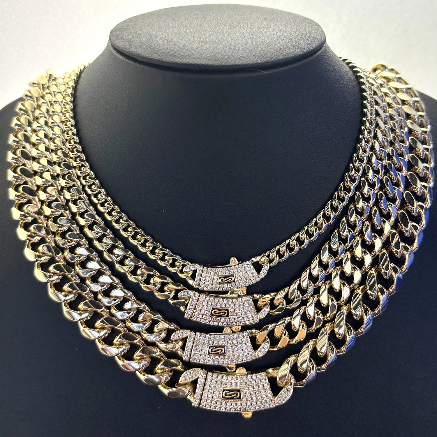 Monaco Long Lock Rectangular Zircon Set Cube Necklace Ice Crystal Small Crystal Zircon Chain Hip Hop Stone Jewelry 241122