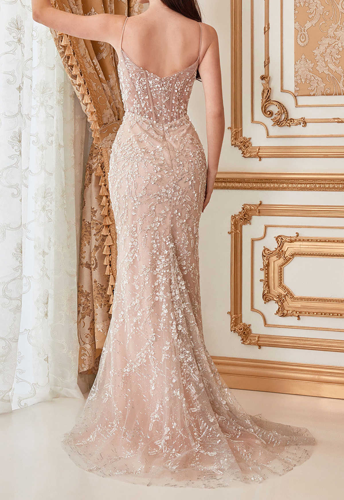 Simple Mermaid Evening Dresses Spaghetti Straps Sleeveless Prom Gowns Women Appliques Sweep Train Celebrity Dress Custom Made