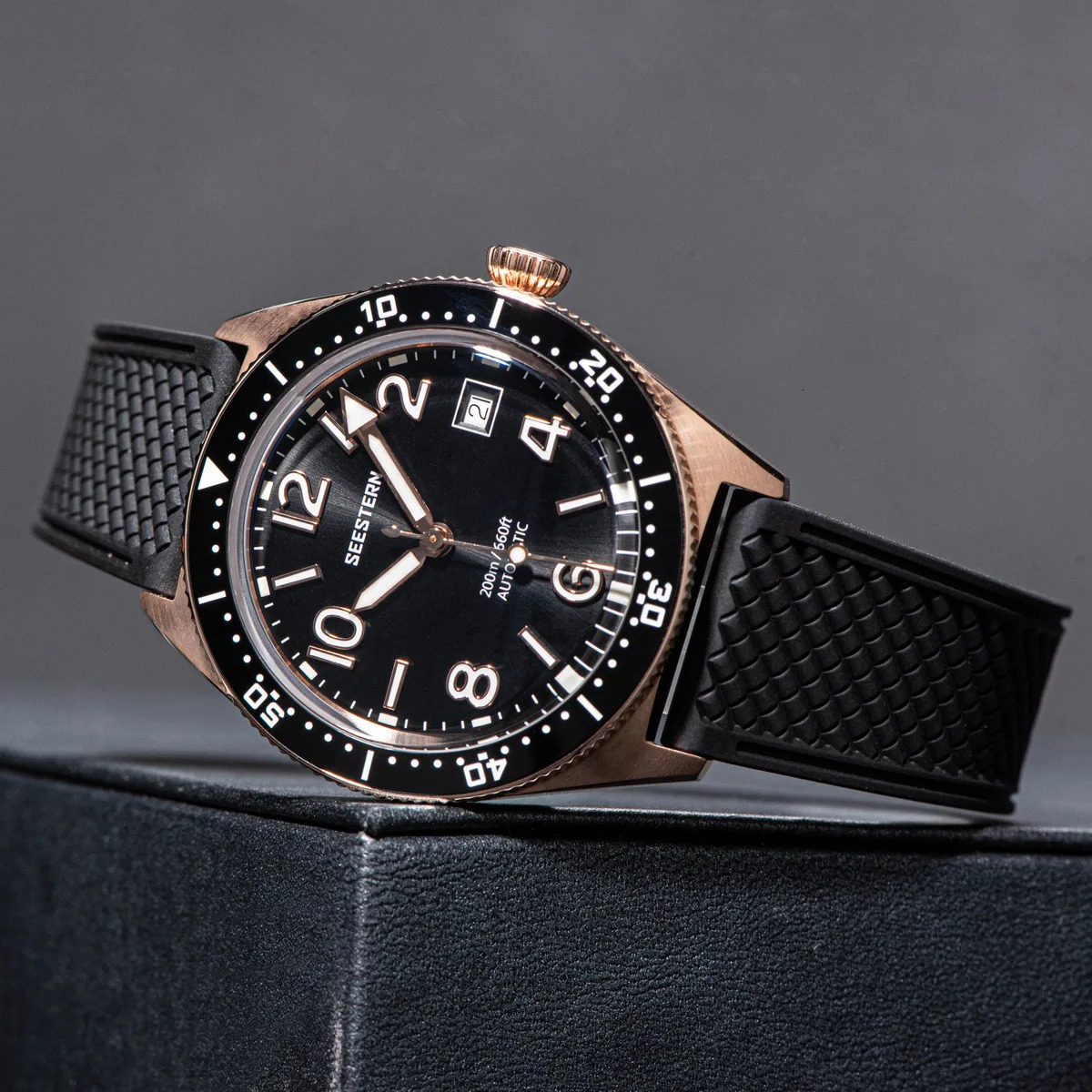 SEESTERN Diveing Watch of Men Automatic Mechanical Wristwatches 20bar Waterproof Sapphire ST2130 Movement BGW9 Luminous S435 240419