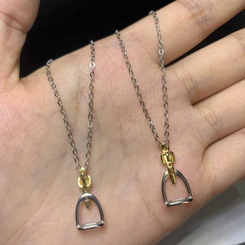 High quality 925 sterling silver equestrian jewelry two tone gold-plated hoop pendant necklace 2023 new X241123