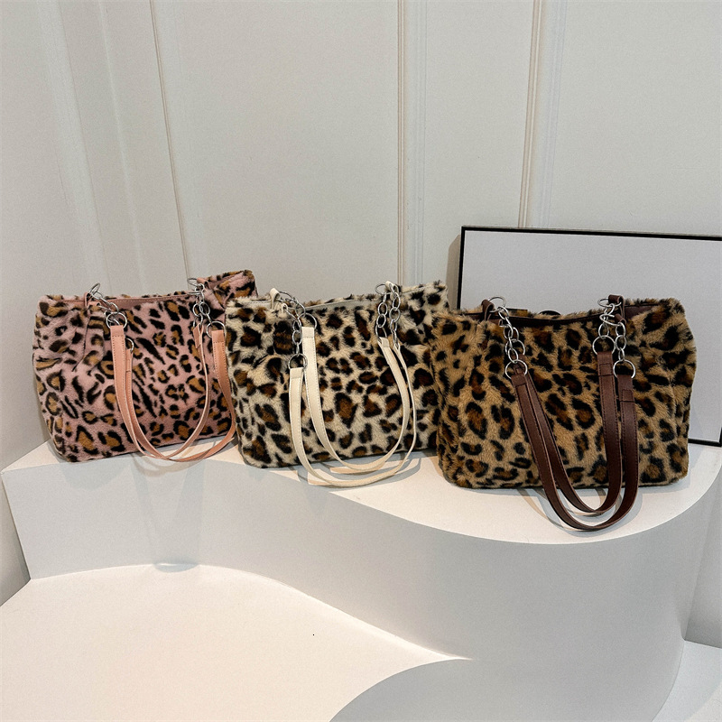 New Leopard Print Bags Women Fashion Portable Faux Fur Handbags Winter Soft Warm Bag Girls Fluffy Large Capacity Tote Purse Cotton Fabric
