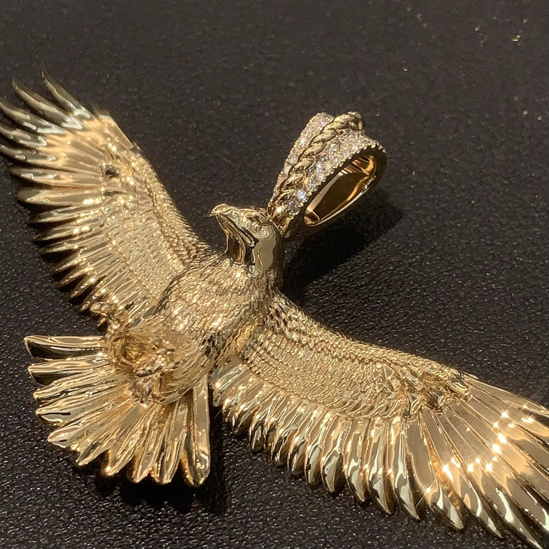 Customized Hip Hop Jewelry 10K 14K Pure Gold 3D Eagle Iced Soild VVS Lab Grown Dia Moissanite necklace