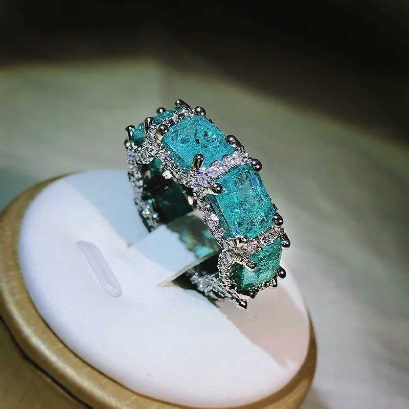 Band Rings 925 Stamp High-definition Paraiba Zircon Jewelry Heavy Industry Inlaid Aquamarine Topaz Ring Womens Party Birthday Gift H240425