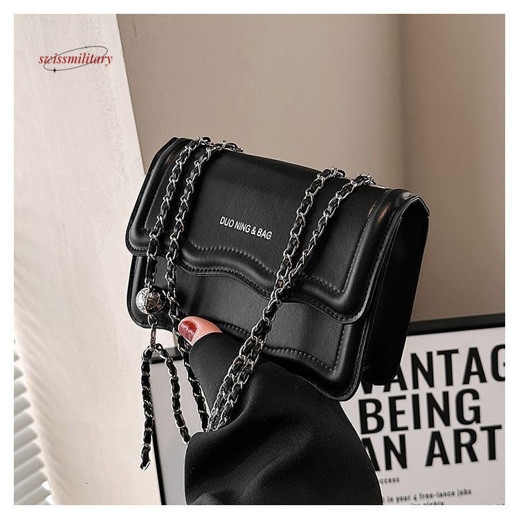 New niche wave small square bag with a chain like feel, underarm single shoulder crossbody bag H726#18 swissmilitary