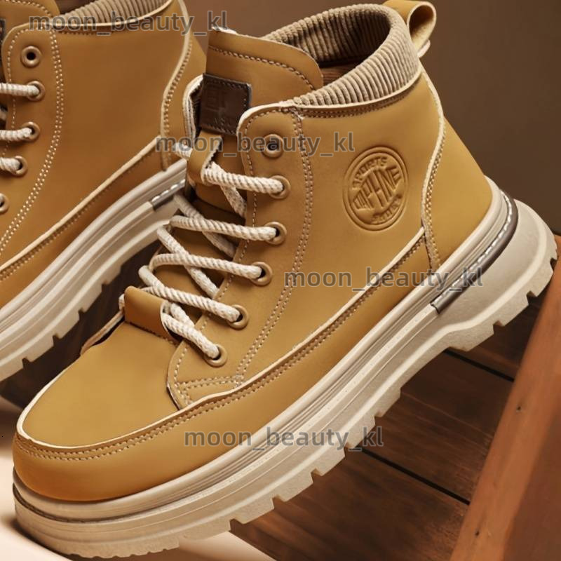 designer boot High top fashion Martin men's shoes 2024 high top autumn new men's workwear height increasing big yellow thick sole British re