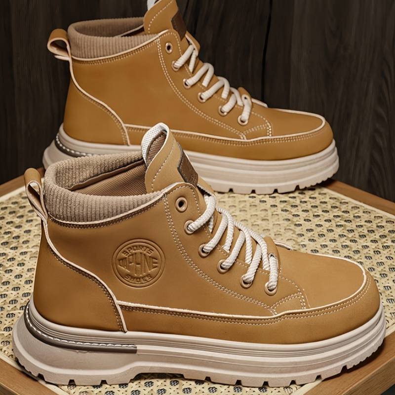 designer boot High top fashion Martin men's shoes 2024 high top autumn new men's workwear height increasing big yellow thick sole British re