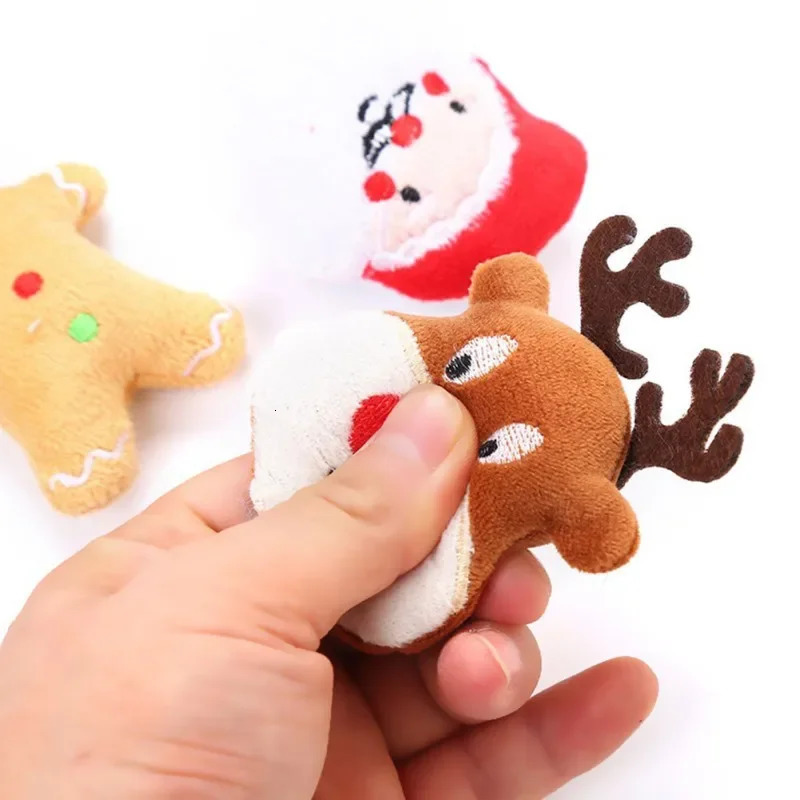 Christmas Gingerbread Man Pet Toy Cute Plush Dog Cat Pet Toys Chew Animal Cartoon Toy for Pet Puppy Teething Toys Christmas Toys 241125