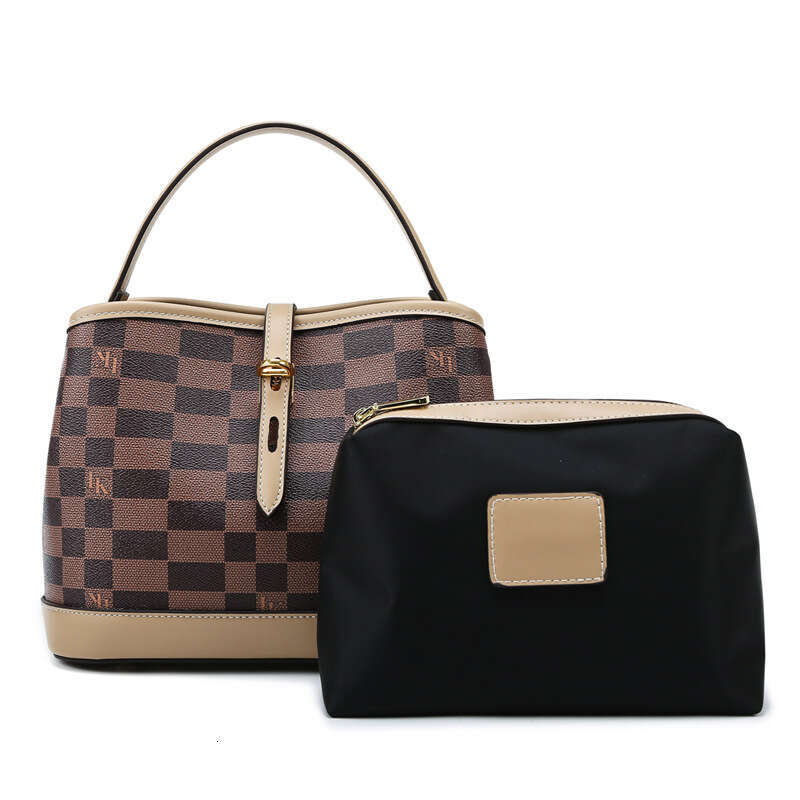 Bag Women New Fashionable Texture Bucket Checkerboard Printed Crossbody Bag For Work And Commuting