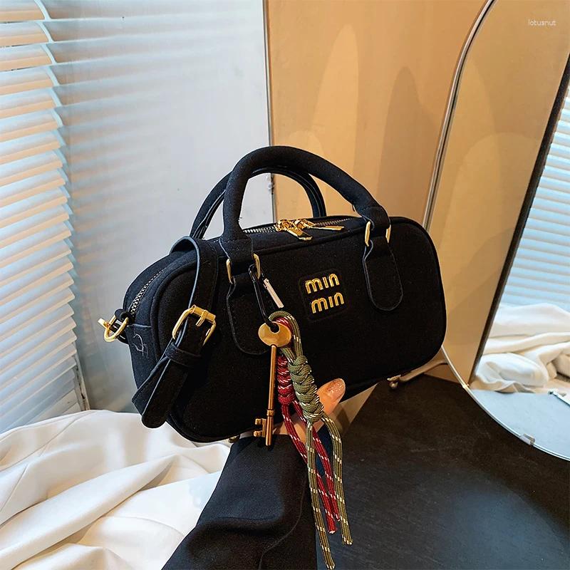 Drawstring Women's Shoulder Bag With Pendant Suede Leather Ladie Messenger Large Capacity Tote Metal Design Crossbody Briefcase