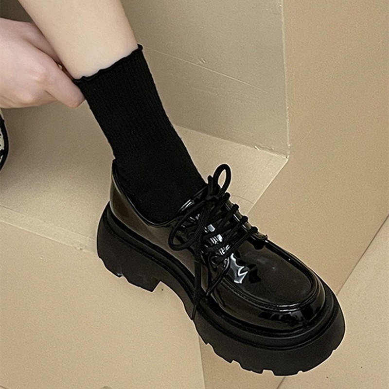 British style thick soled small leather shoes for women's versatile loafers 2023 autumn new one foot soft soled Mary Jane single shoes