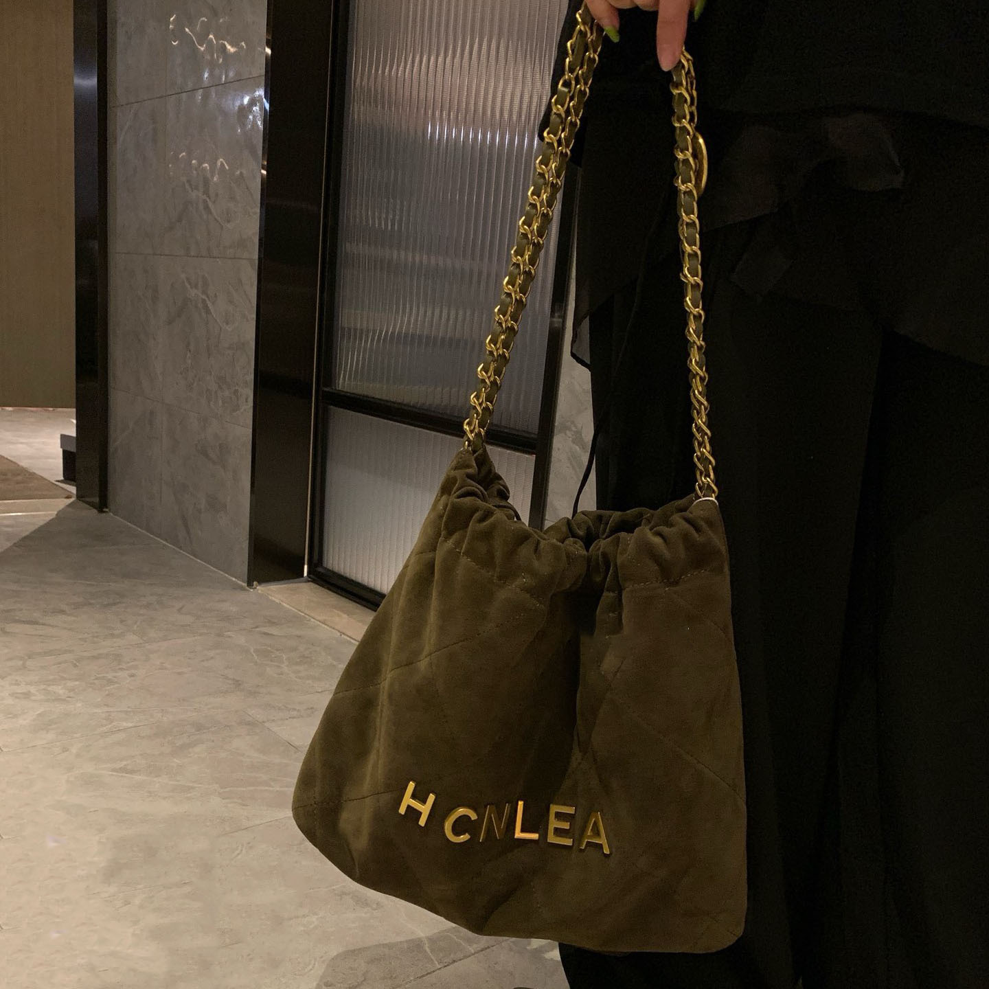 Women Genuine Leather Large Capacity Chain Ed Plaid Tote Suede Armpit Bucket Bag String