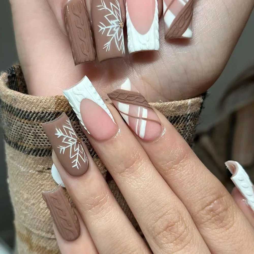 24pcs long automatic and winter square nail brown nail snow bonded diamond full cover fake nail matte 3D texture impressionW241125