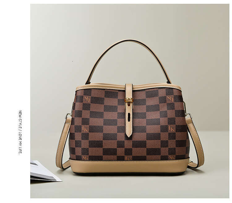 Bag Women New Fashionable Texture Bucket Checkerboard Printed Crossbody Bag For Work And Commuting