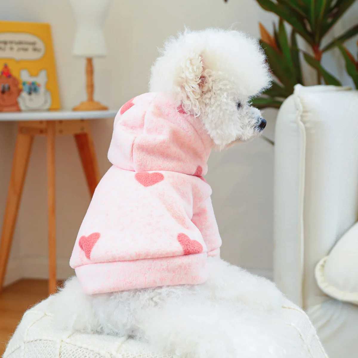 1PC Pet Clothing Cat Spring and Autumn Thin Velvet Pink Heart Sweater Hat Coat Suitable for Small and Medium sized DogsXJ241125