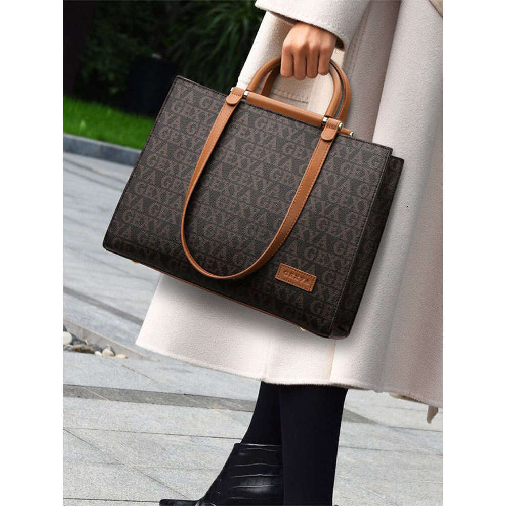 LEMON KOKO Handheld New Fashion Commuter Large Capacity Bag, Embossed Letter Women's Handbag Large Capacity Crossbody Bag