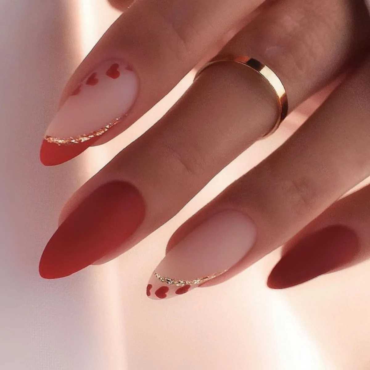 24pcs almond fake nails long French fake nails wearable leaf design nail round head on press fully covered nail tip completedW241125