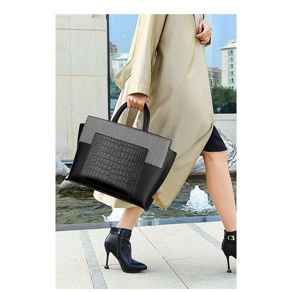 LEMON KOKO Women's High Quality Large Capacity Tote Crocodile Pattern Emed Texture Wing Fashion Bag For Women