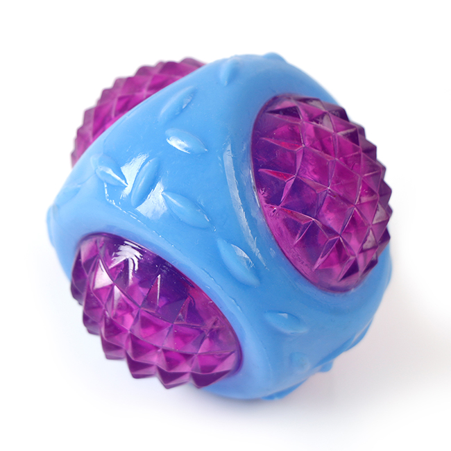 Pet Products Triangle Flashing Vocal Ball Dog Chewing Teeth Grinding Teeth Cleaning Interactive Rubber Toys