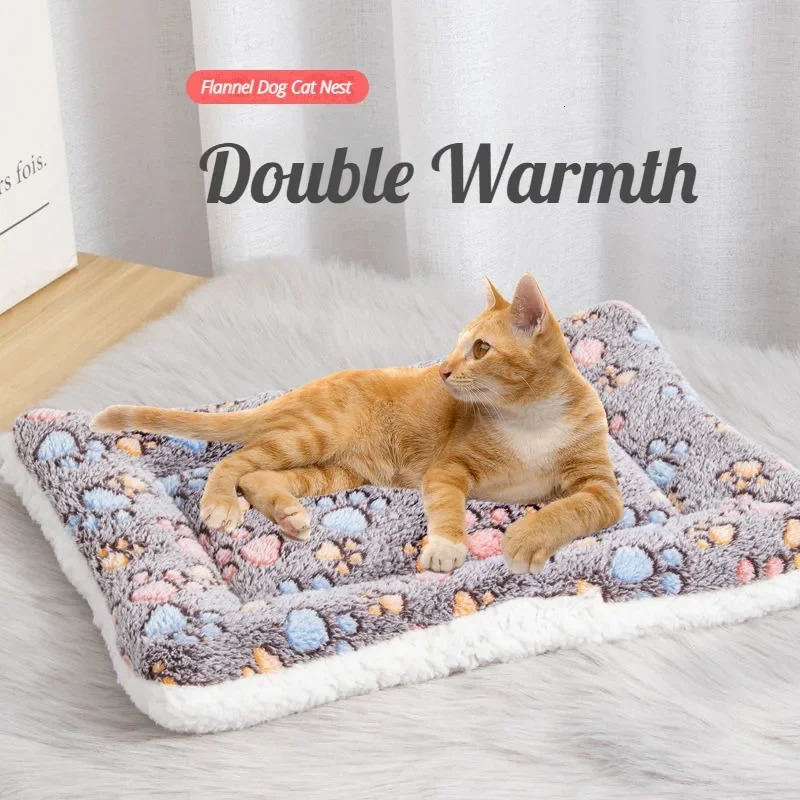 Double-sided Pet Mat Mats Short Plush Pet Sleeping Bed for Cats Small Dogs Cute Pet Pad Blanket Warm Kitten Cushion Cat Sofa Bed 241125