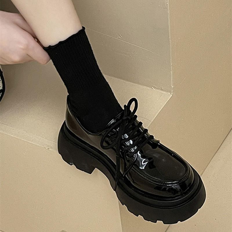 British style thick soled small leather shoes for women's versatile loafers 2023 autumn new one foot soft soled Mary Jane single shoes