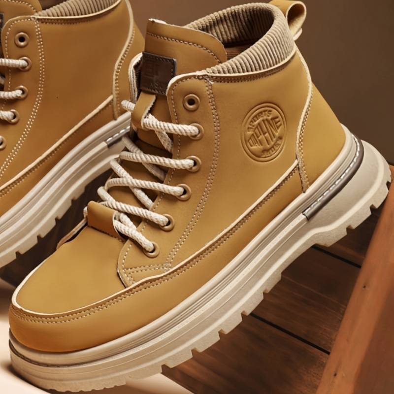 designer boot High top fashion Martin men's shoes 2024 high top autumn new men's workwear height increasing big yellow thick sole British re