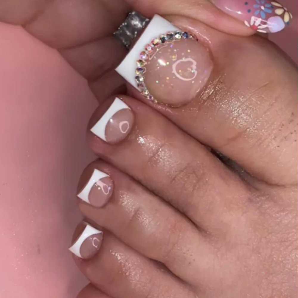 White French fake Toenails rhinestone design womens fake Toenails acrylic nail tips full set of wearable 24 piecesW241125
