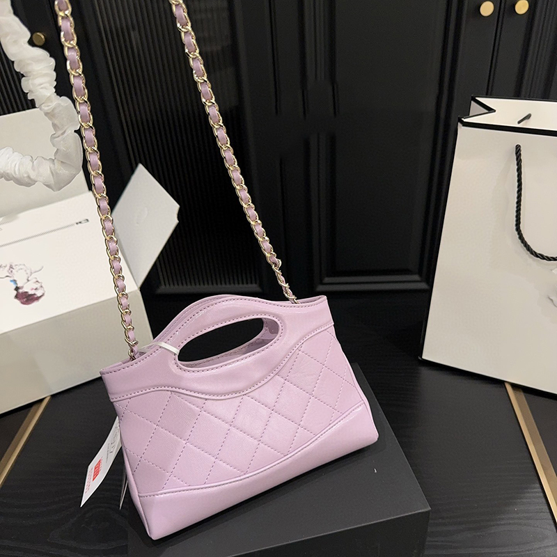 31Bag Chain Bag Semi-Circle Handle Luxury Handbag 20cm Designer Womens Shoulder Bag Leather Diamond Gold Hardware Metal Matelasse Chain Crossbody Bags Makeup Bags